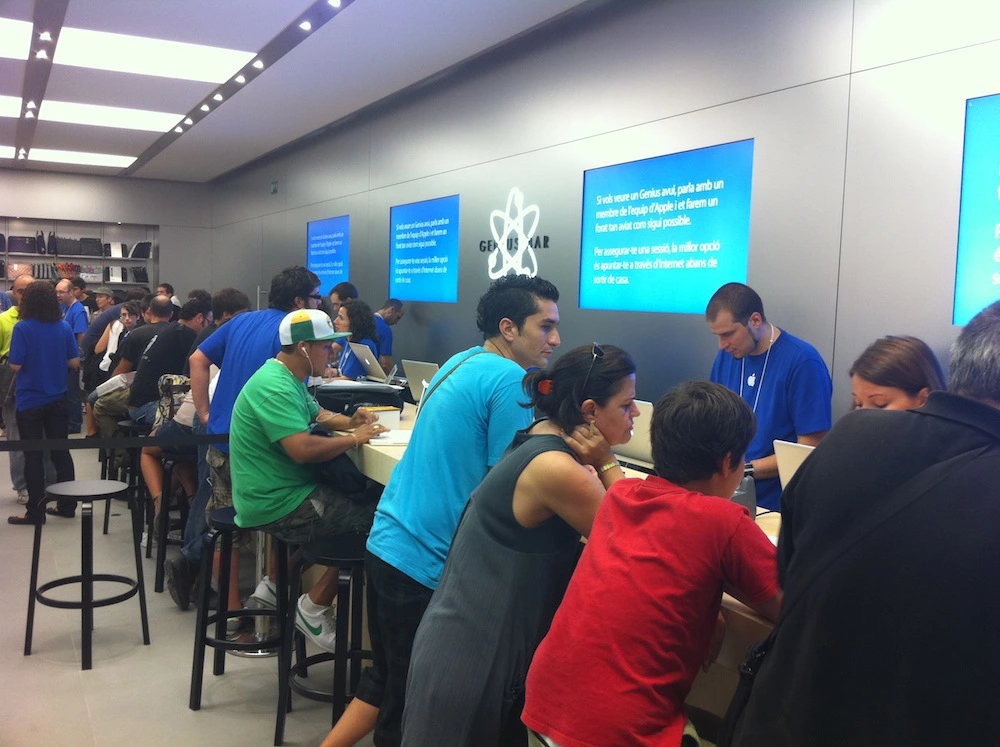 Foto de Inauguración Apple Store La Maquinista (74/93)