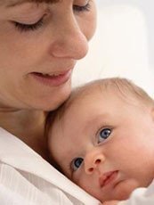 ¿Por qué nacen con los ojos claros?