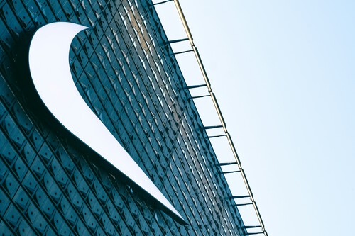 Remate final en el outlet de Nike: todas las sudaderas. zapatillas, pantalones y más rebajadas a mitad de precio  