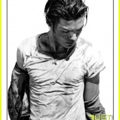 Foto 2 de 5 de la galería zac-efron-en-la-revista-interview-de-abril-2009 en Poprosa