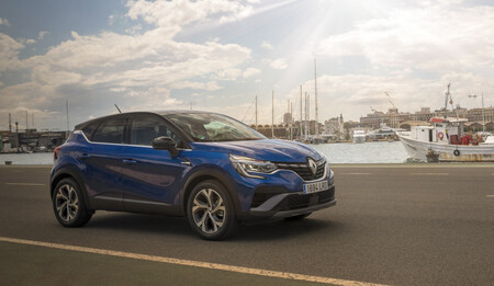 Renault Captur E-TECH 2021