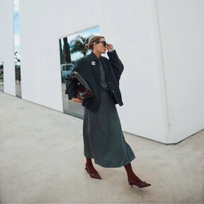 Nuevo en Zara: cinco zapatos de tacón berenjena para llevar con pantalones slim fit este otoño-invierno 2026/27
