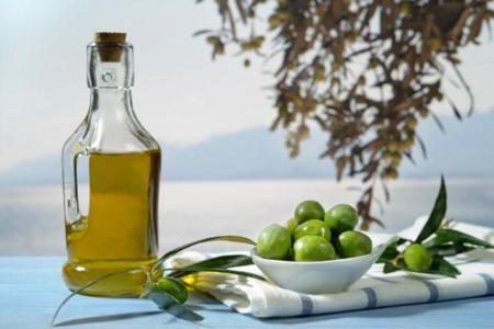 El aceite de oliva extra virgen y su ayuda contra el cáncer