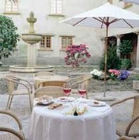 Paradores renueva sus cartas