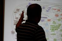 ¿Eliminar los títulos para los cargos laborales en la empresa?