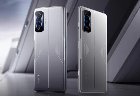 左、Redmi K50 ゲーミング エディション。右、POCO F4 GT