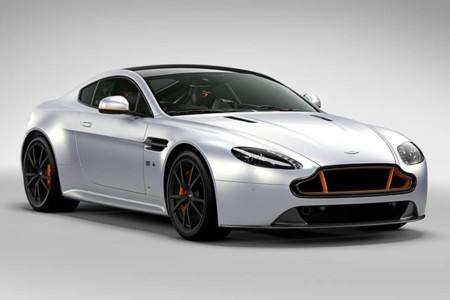 Aston Martin V8 Vantage S Blades Edition: inspirado en un escuadrón de vuelo acrobático