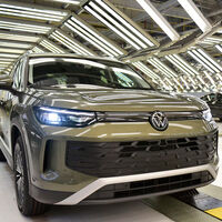 El CEO de Volkswagen lo admite: ya no es viable exportar autos de México a Estados Unidos. Los aranceles de Trump aprietan a la marca