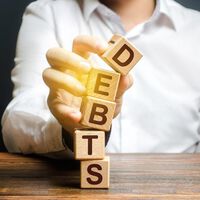 Estos son los países de la OCDE que más pagan por su deuda