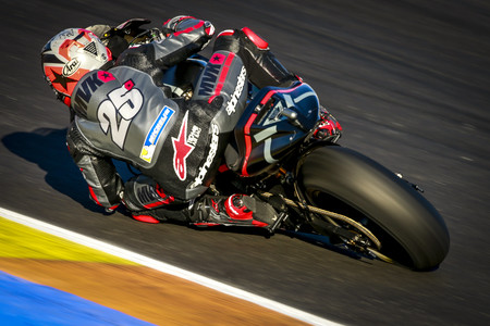 Maverick Viñales se va de Cheste con el mejor tiempo