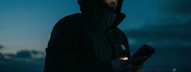 The North Face agotará en pleno verano esta chaqueta resistente a la lluvia y no solo porque está a mitad de precio
