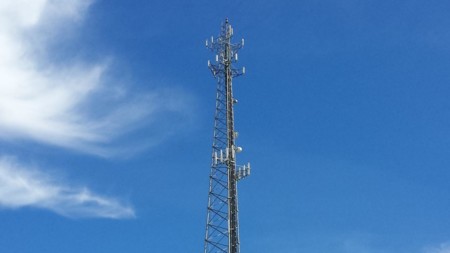 La subasta de nuevo espectro para telefonía móvil en los 2.6 GHz y 3.5 GHz se aplaza a enero