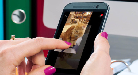 Cómo limpiar y organizar tus fotos con Slidebox, arrastrándolas como si fuera Tinder