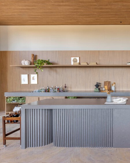 Bold Warm And Effortlessly Elegant This Kitchen By Studio Arch And Marmoraria Multipedras F