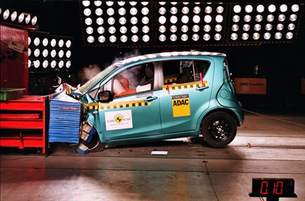 Opel Agila - EuroNCAP frontal