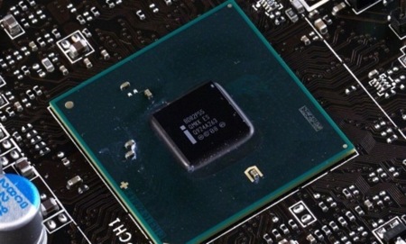 Intel investiga problemas en la sincronización del iPhone con su nuevo chipset