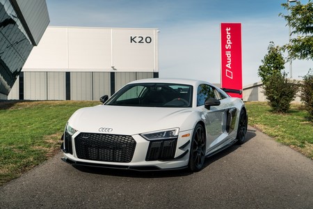 El Competition Package convertirá al Audi R8 en un hiper bólido, pero no estará disponible en México