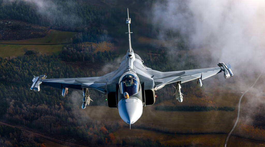 Creíamos que los F-16 eran el gran logro de Ucrania: acaba de dar el primer paso para recibir hasta 150 cazas europeos Gripen