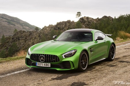 El Mercedes-AMG GT R