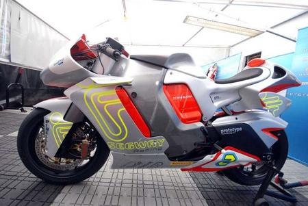 MotoCzysz E1pc muestra su aspecto final de cara al TT Zero 2012