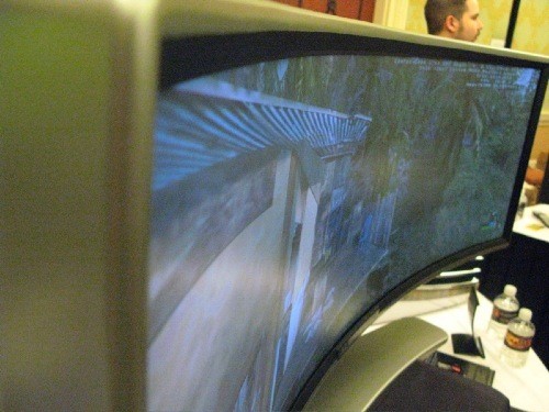 Monitor curvo de Alienware [CES 2008]