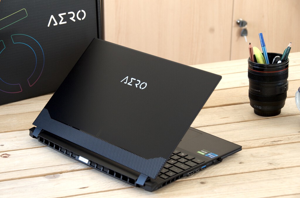 Gigabyte Aero 15 OLED 2021 , análisis: review con características ...