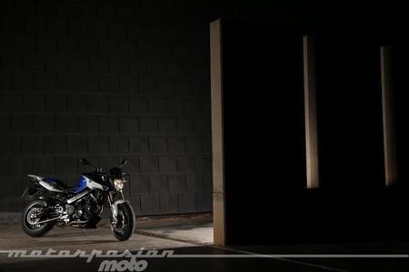 BMW F 800 R, toma de contacto (características y curiosidades)