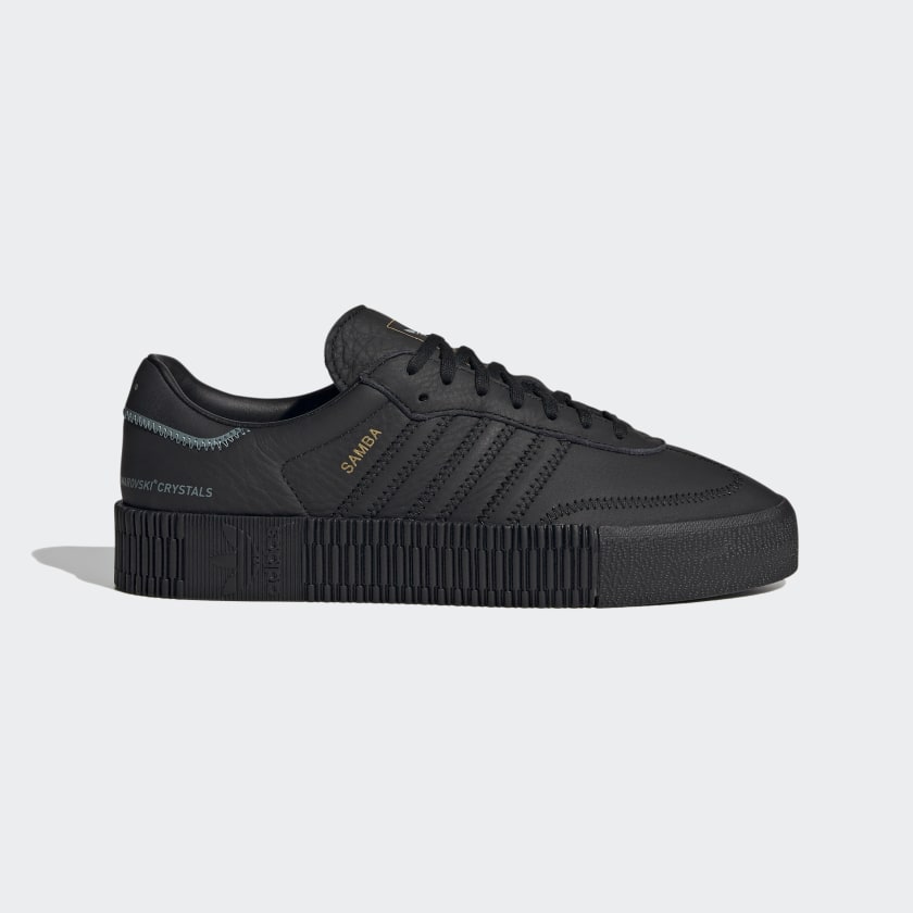 adidas SUMBAROSE con detalle de Swarovski en color negro