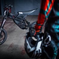 Kuberg ya tiene lista su Freeride, un híbrido entre bici y moto de cross