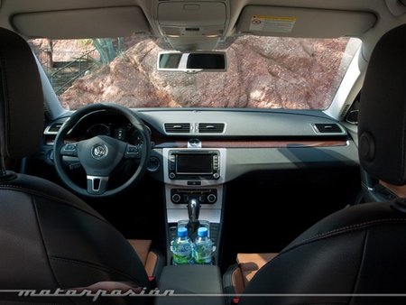 Presentación en Barcelona del Volkswagen Passat 2011