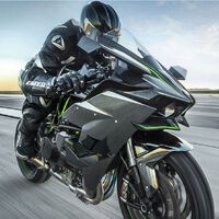 Si eres de los que acelera la moto nada más arrancarla, estás cometiendo un pecado capital, y podrías dañar el motor 