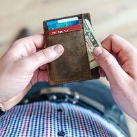 Endeudarse para consumir y otras que son las peores decisiones financieras que se pueden tomar en vida
