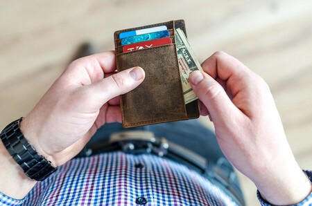 Endeudarse para consumir y otras que son las peores decisiones financieras que se pueden tomar en vida