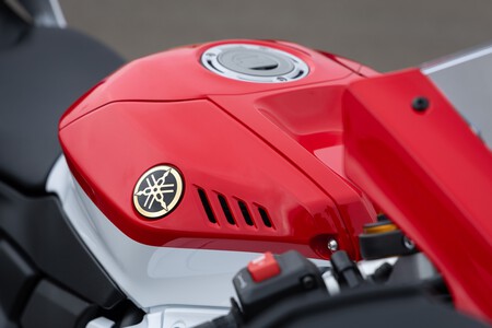 Yamaha R7 2026 016