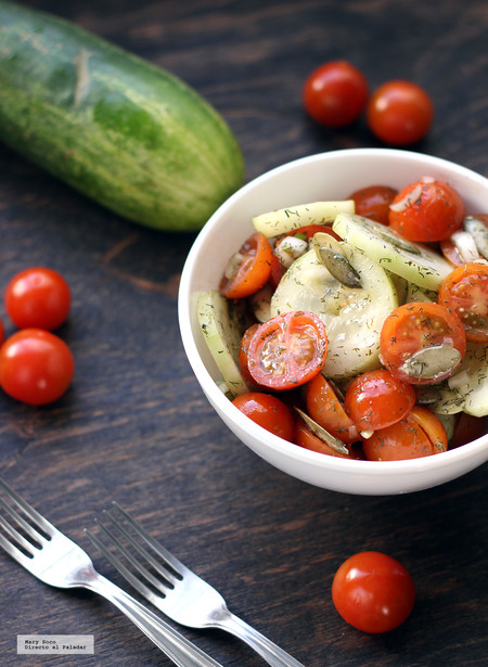 Ensalada fresca de pepino y jitomates cherry. Receta