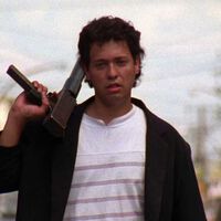 En los noventa este director se pasó de humilde queriendo no competir contra Hollywood. Le salió muy mal y muy bien al mismo tiempo