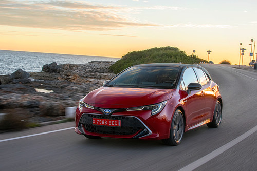 Probamos el Toyota Corolla 2019: con dos motores híbridos de hasta 180 CV y tecnologías Safety Sense de serie