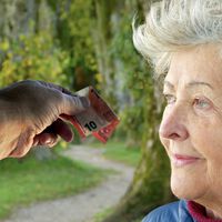 Si eres autónomo y cotizas por el mínimo, esta es la pensión que te va a quedar en 2026. Y no, tampoco este año llegará a los 1.000 euros 