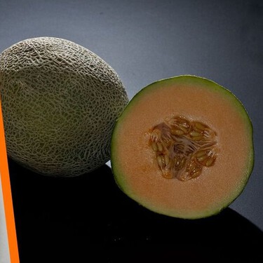 Adiós al moho, este es el lugar definitivo para que tu melón dure más y no se eche a perder