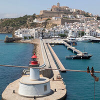Juan José, 59 años, profesor de instituto en Ibiza: "Tengo plaza de funcionario, comparto piso y pago 400 euros por una habitación"