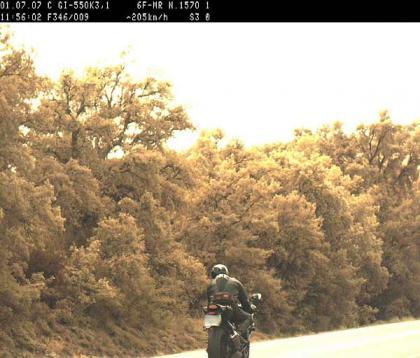 El Jinete Diurno, cazado a 205 Km/h