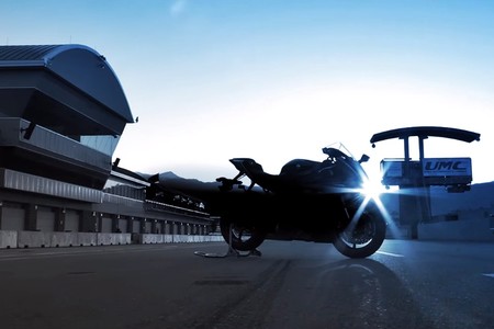 13 de octubre a las 16:00, la nueva Yamaha YZF-R6 ya tiene día y hora