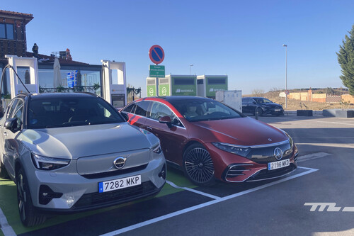 Mi primer viaje largo con un coche eléctrico: cuatro cosas que me han gustado y cinco que no