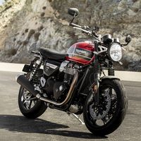 La Triumph Speed Twin llegará en febrero a los concesionarios, y ya tiene precio: desde 13.100 euros