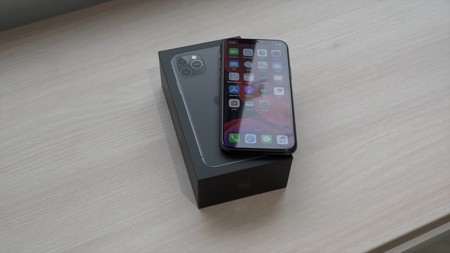 Ahorra más de 50 euros en el iPhone 11 Pro Max de 64 GB con esta oferta de Amazon que lo deja en 1.204 euros