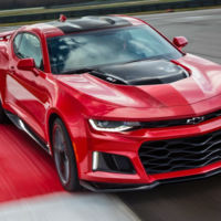 El Chevrolet Camaro ZL1 quiere plantar cara al Corvette Z06 con 659 CV de potencia