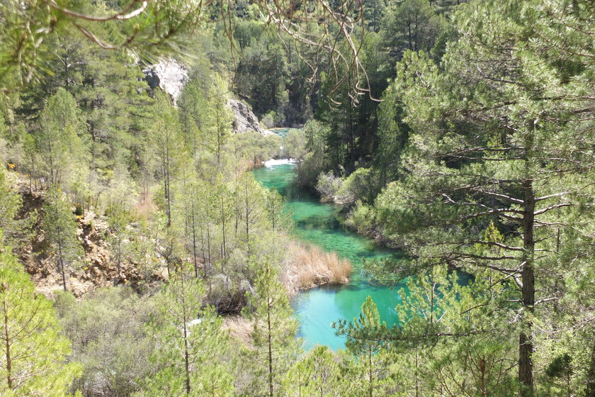 La ruta de senderismo más impresionante de Castilla-La Mancha parte de una laguna y atraviesa un Parque Natural hasta una cascada imponente