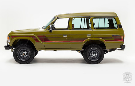 FJ Company Toyota Land Cruiser FJ62