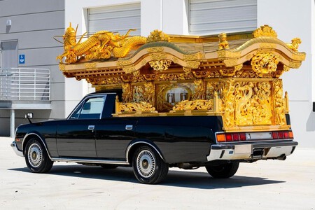 Coche Funebre2