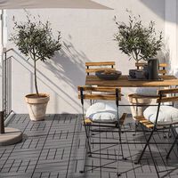 El nuevo set de mesa y sillas para la terraza de IKEA del que todo el mundo habla: TÄRNÖ, fabricado con madera de acacia y totalmente plegable